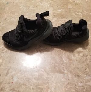 Toddler nike prestos